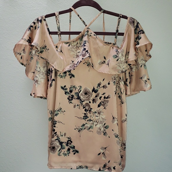 😻😻 S/M/L SILKY STRAPPY FLORAL TOP - Picture 2 of 6